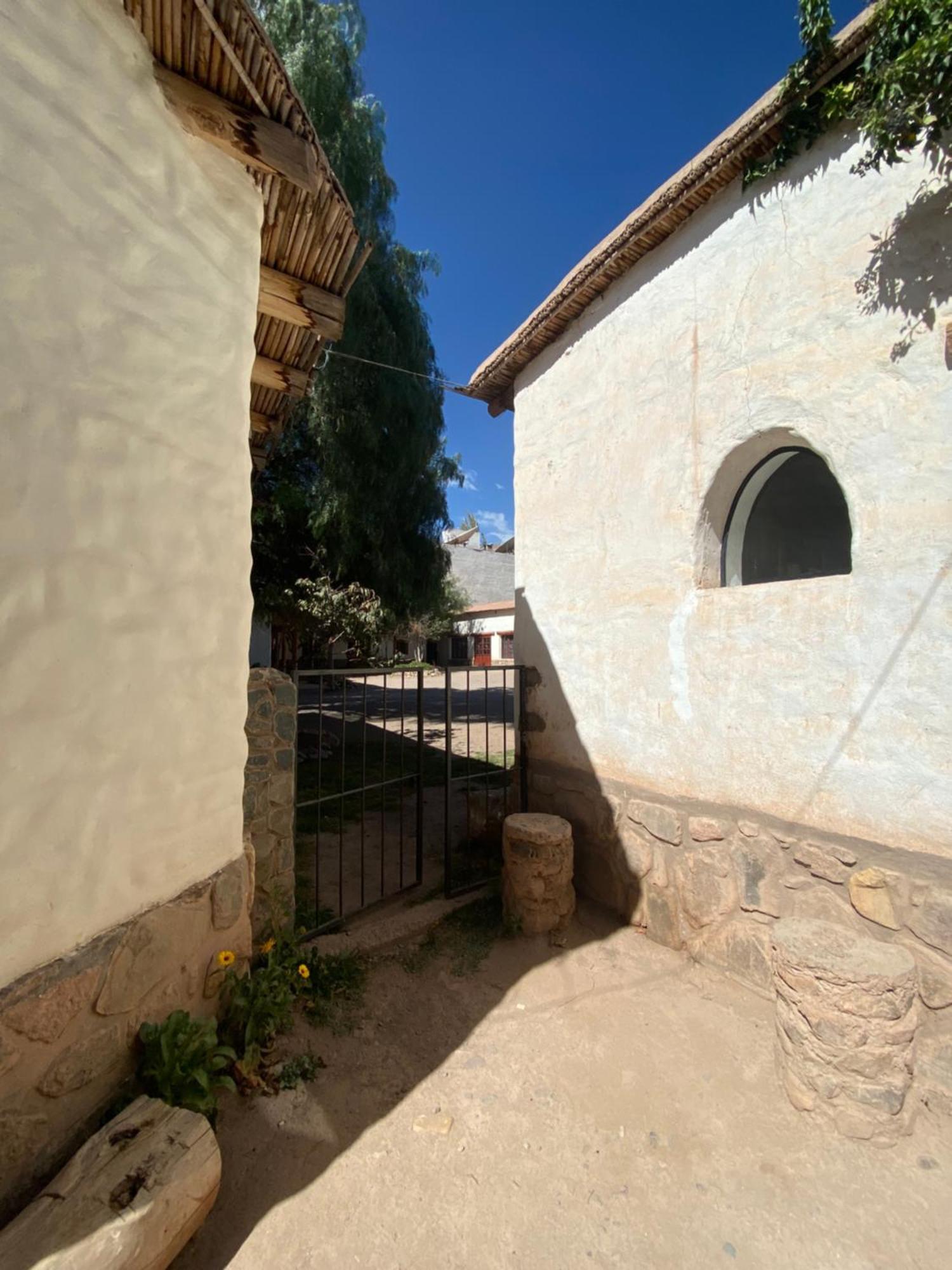 Capec Alojamiento Tilcara Exterior foto